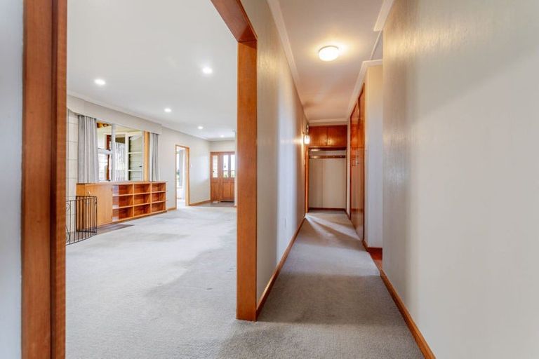 Photo of property in 27 Ruahine Street, Dannevirke, 4930