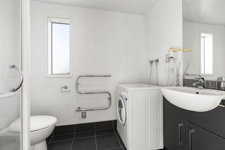 Photo of property in 2104/74 Albert Street, Auckland Central, Auckland, 1010