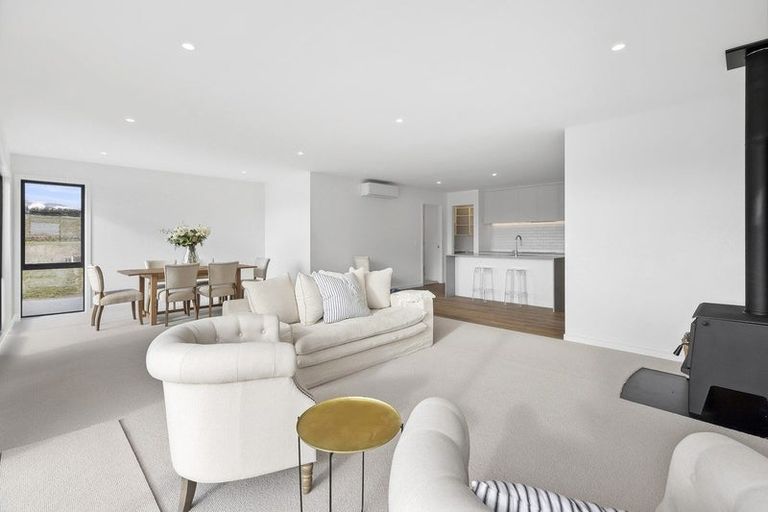 Photo of property in 33 Atkins Road, Luggate, Wanaka, 9382