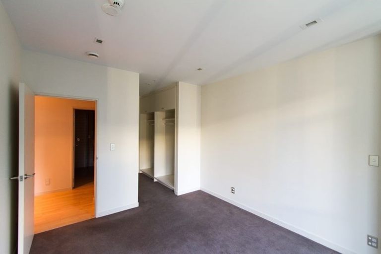 Photo of property in Chews Lane Apartments, 10b/9 Chews Lane, Wellington Central, Wellington, 6011