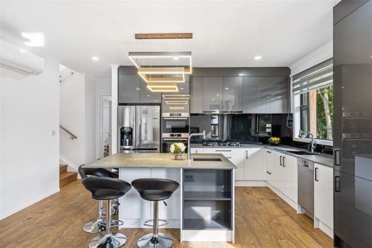 Photo of property in 51a Bleakhouse Road, Howick, Auckland, 2014