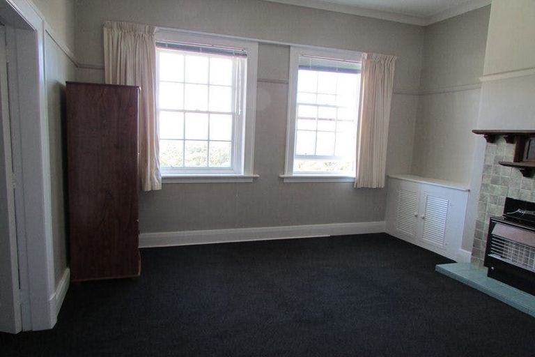 Photo of property in Fire Station Apartments, 54 Northland Road, Northland, Wellington, 6012