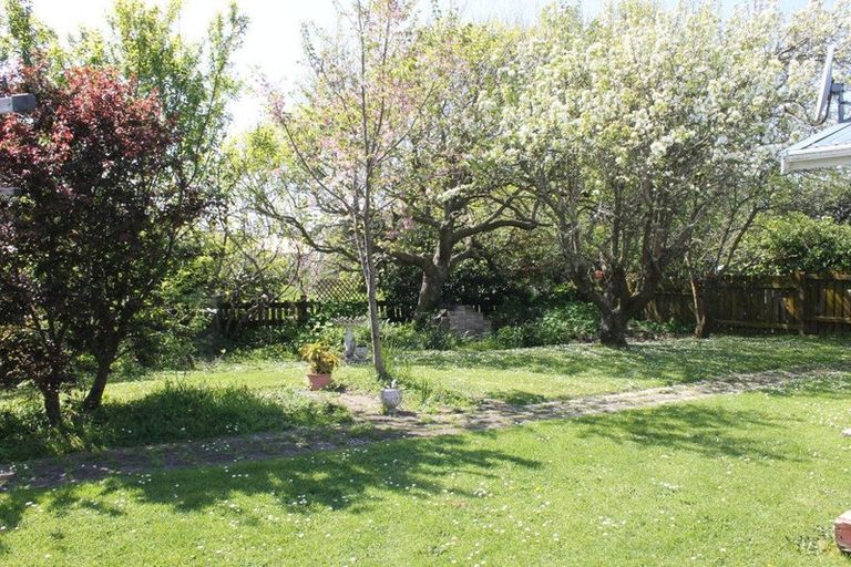 Photo of property in 266a Rangiuru Road, Otaki, 5512