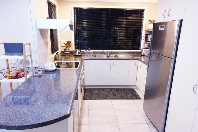 Photo of property in 25 Brigham Young Drive, Albany, Auckland, 0632