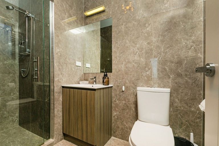 Photo of property in 25 Resolution Drive, Gulf Harbour, Whangaparaoa, 0930