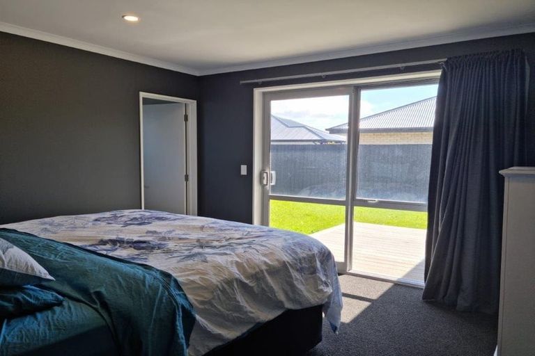 Photo of property in 66 Prestons Park Drive, Marshland, Christchurch, 8083