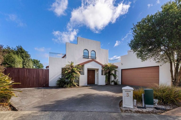 Photo of property in 5 Mica Place, Northwood, Christchurch, 8051