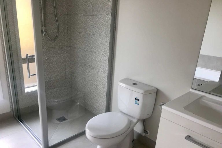 Photo of property in 4 Taepu Road, Pukekohe, 2120