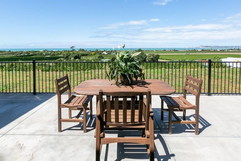 Photo of property in 685 Main North Road, Bay View, Napier, 4104