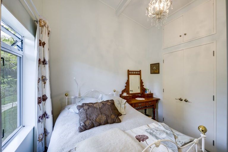 Photo of property in 91 Lane Road, Havelock North, 4130