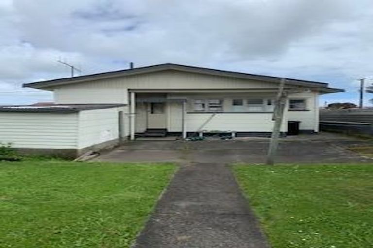 Photo of property in 300 Palmerston Street, Westport, 7825