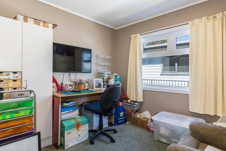 Photo of property in 14 The Bollard, Whitby, Porirua, 5024