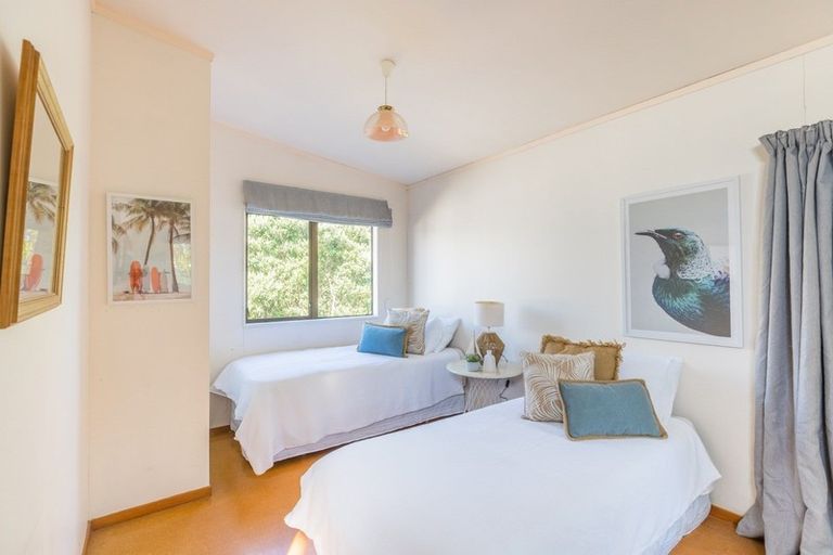 Photo of property in 27 Koromiko Street, Otaki Beach, Otaki, 5512