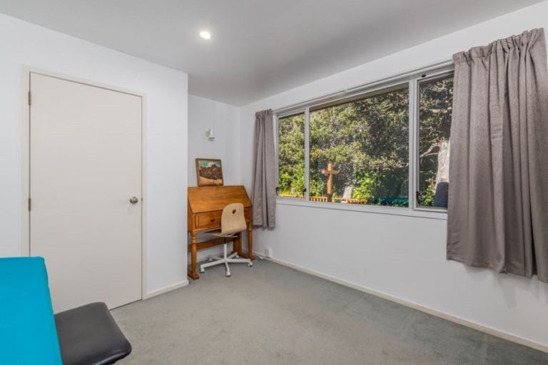 Photo of property in 86 Te Haumi Drive, Paihia, 0200