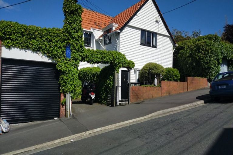 Photo of property in 53 Thompson Street, Mount Cook, Wellington, 6011