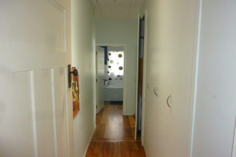 Photo of property in 11 Arabi Street, Sandringham, Auckland, 1041
