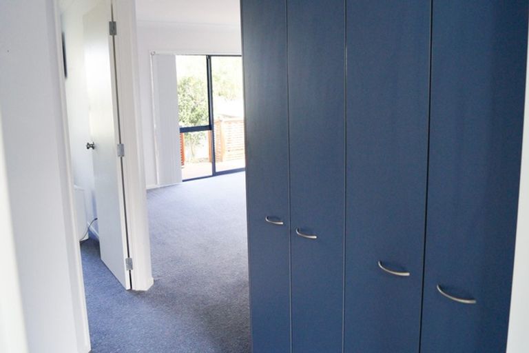 Photo of property in 1c Estuary Views, Shelly Park, Auckland, 2014