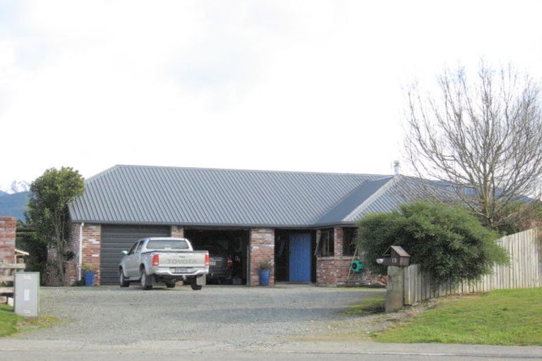 Photo of property in 13 Kepler Place, Te Anau, 9600