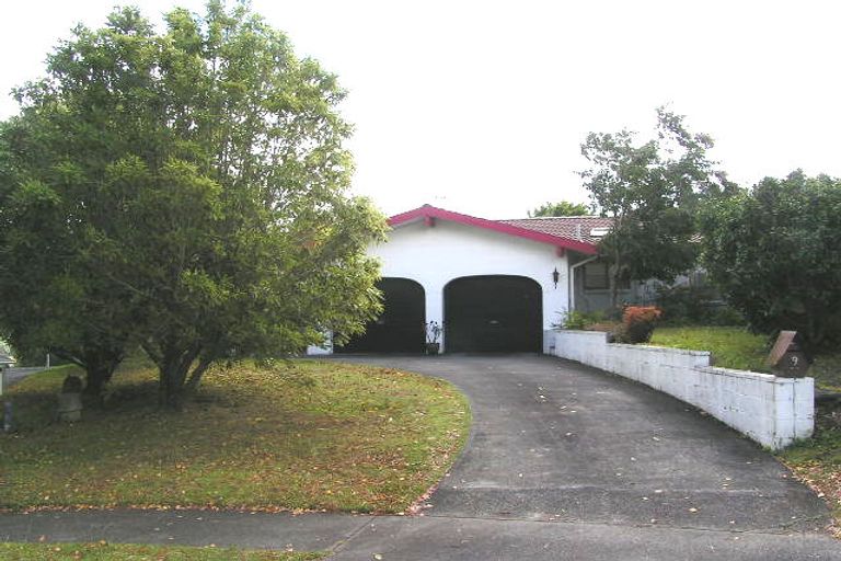 Photo of property in 9 Pendene Place, Forrest Hill, Auckland, 0620
