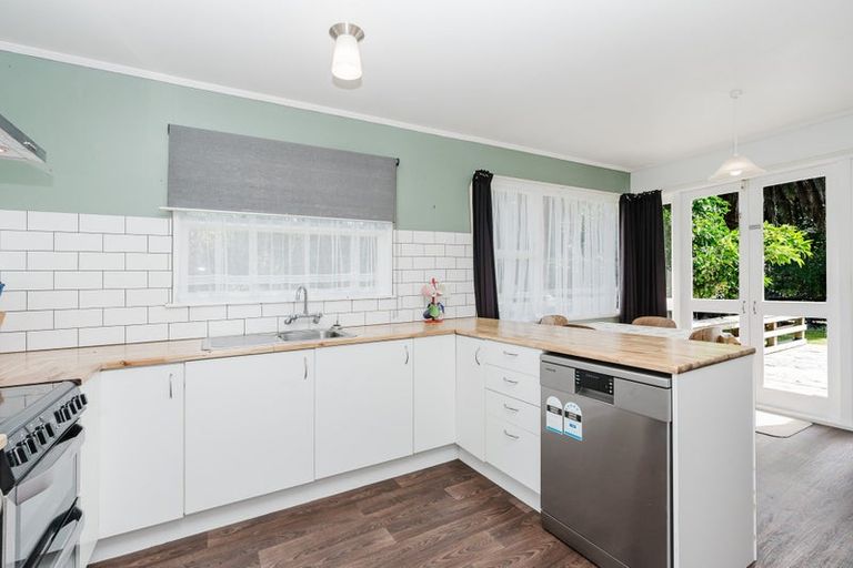 Photo of property in 70 Livingstone Avenue, Nawton, Hamilton, 3200