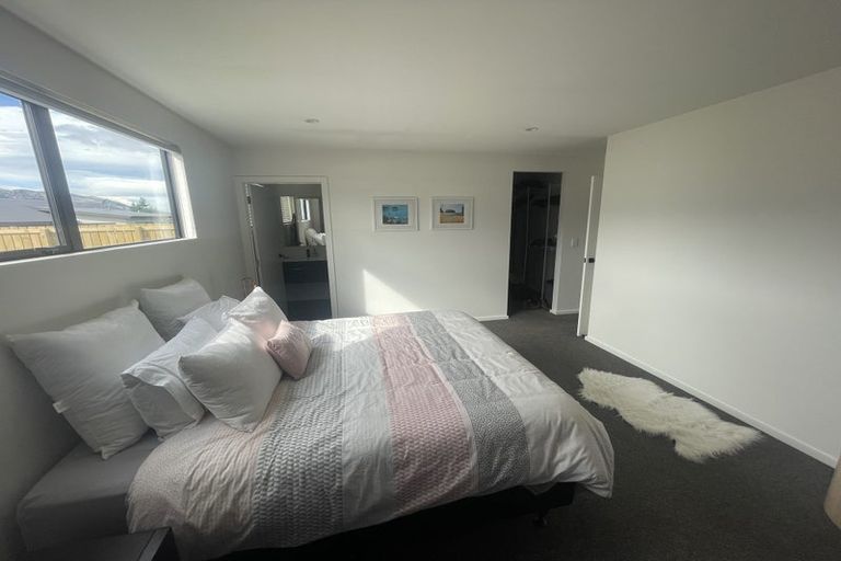 Photo of property in 24 Grandview Road, Lake Hawea, 9382