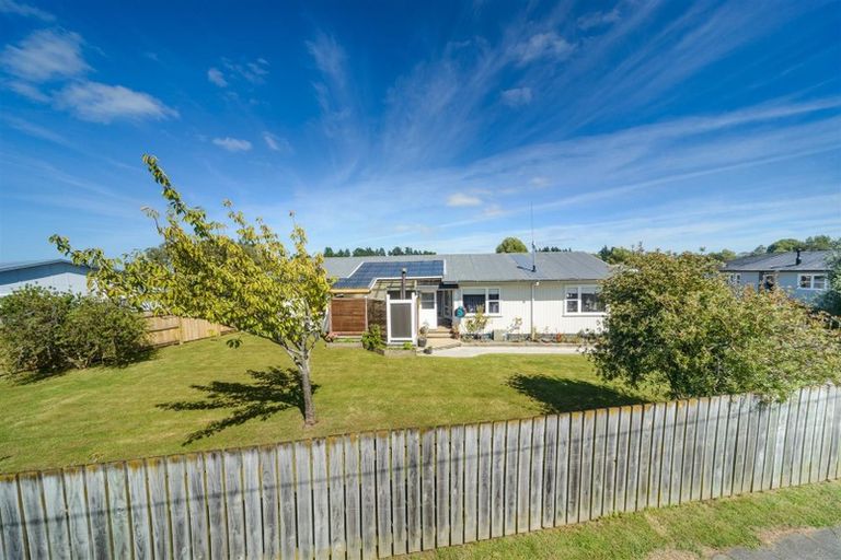 Photo of property in 28 Alexandra Street, Marton, 4710