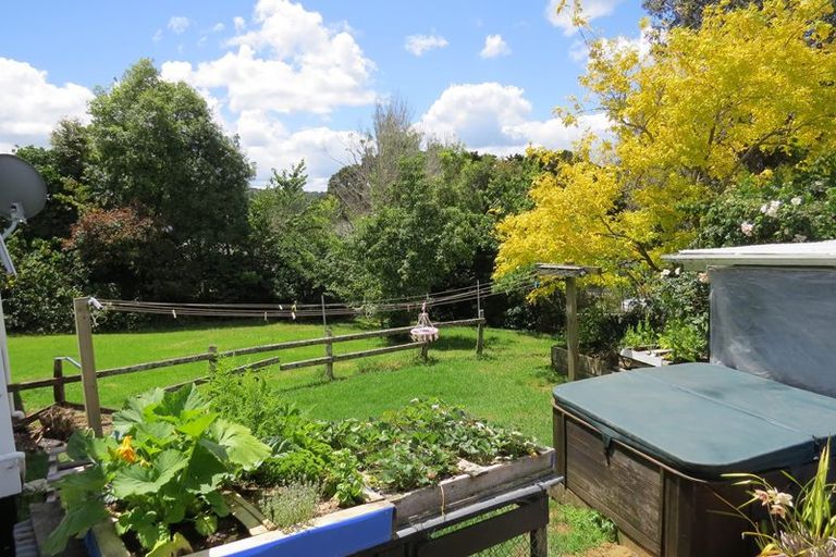 Photo of property in 27 Gillingham Road, Te Kamo, Whangarei, 0112