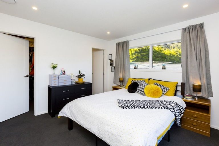 Photo of property in 21 Salisbury Crescent, Wallaceville, Upper Hutt, 5018