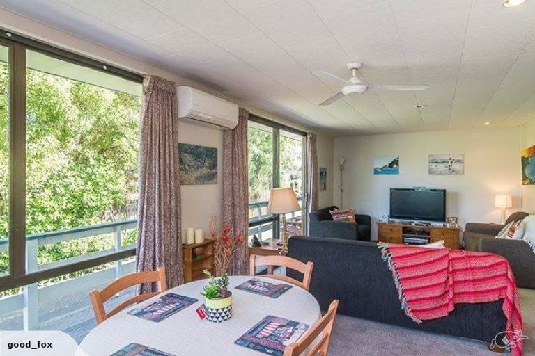 Photo of property in 10a Poplar Avenue, Raumati South, Paraparaumu, 5032
