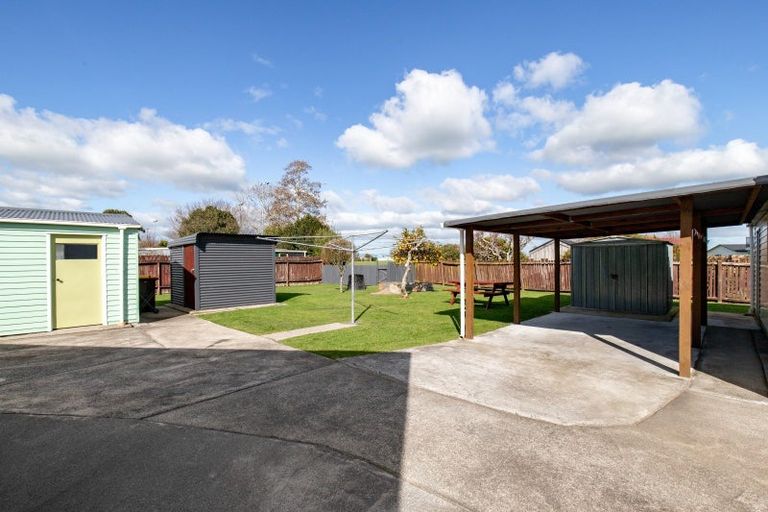 Photo of property in 41 Mahana Road, Ngatea, 3503
