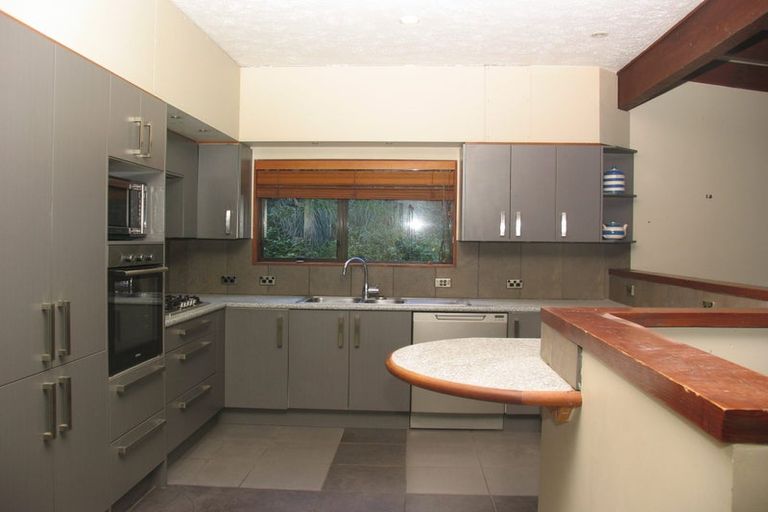 Photo of property in 17 Watts Road, Fernhill, Queenstown, 9300