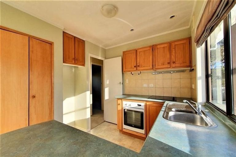 Photo of property in 13 Tainui Street, Torbay, Auckland, 0630