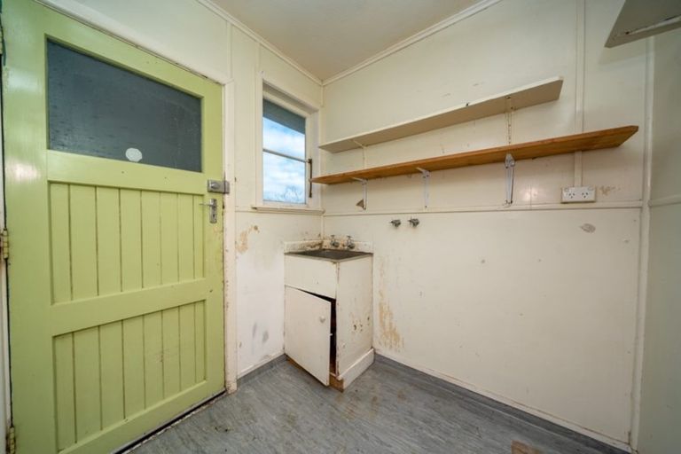 Photo of property in 8 Orchard East Road, Ngatea, 3503