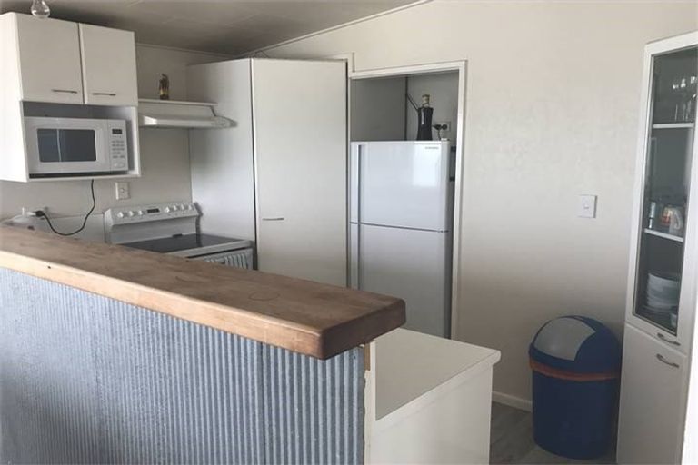 Photo of property in 41 Clifton Road, Haumoana, 4102