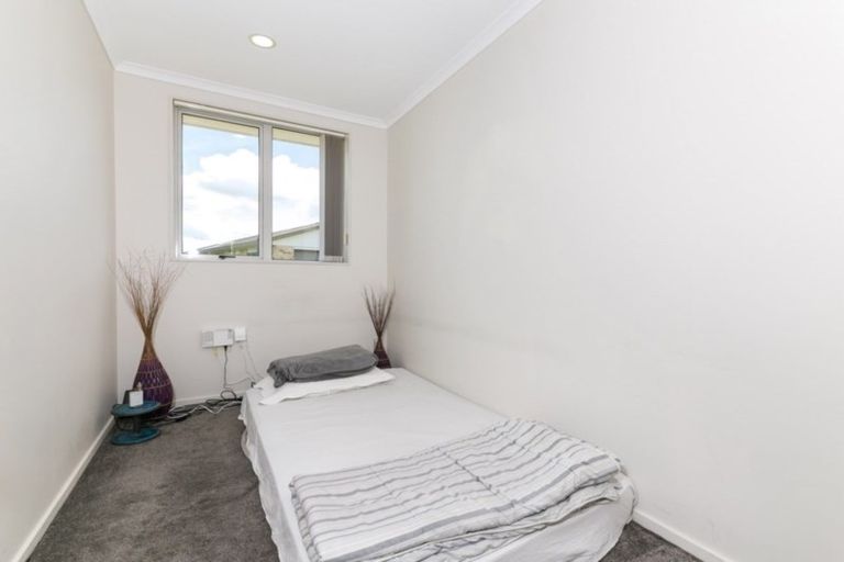 Photo of property in 11 Chayward Place, Mangere, Auckland, 2022