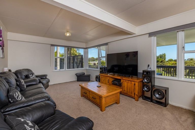 Photo of property in 28 Berghan Road, Coopers Beach, 0420