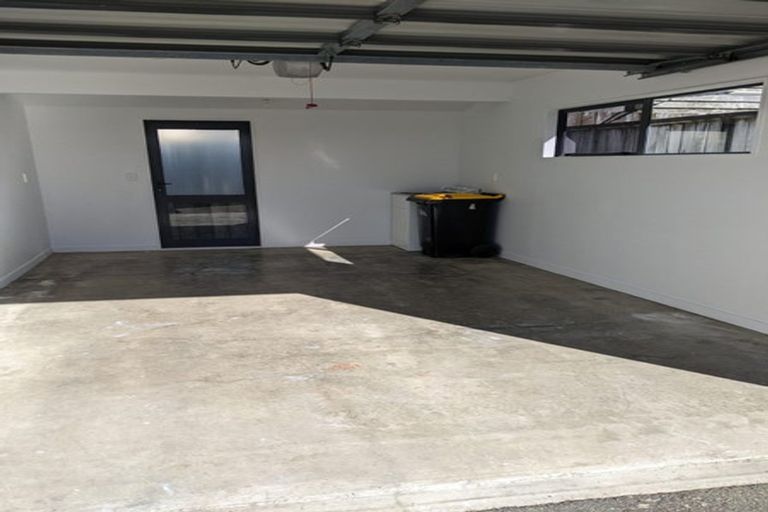 Photo of property in 1b Pollen Street, Johnsonville, Wellington, 6037