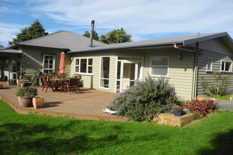 Photo of property in 43 Waituna Back Road, Waimate, 7978