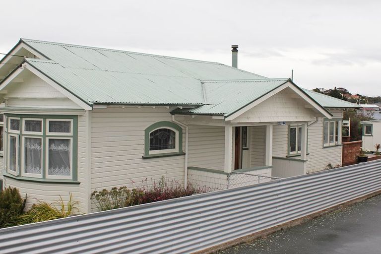 Photo of property in 38 Greta Street, South Hill, Oamaru, 9400