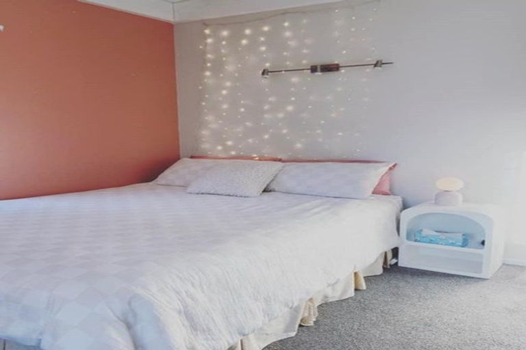 Photo of property in 15 Parkvale Road, Otumoetai, Tauranga, 3110