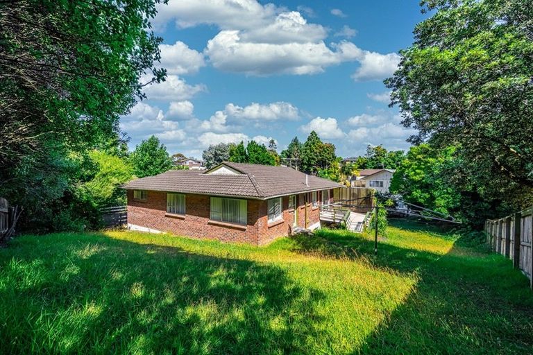 Photo of property in 16 Bacot Place, Howick, Auckland, 2014