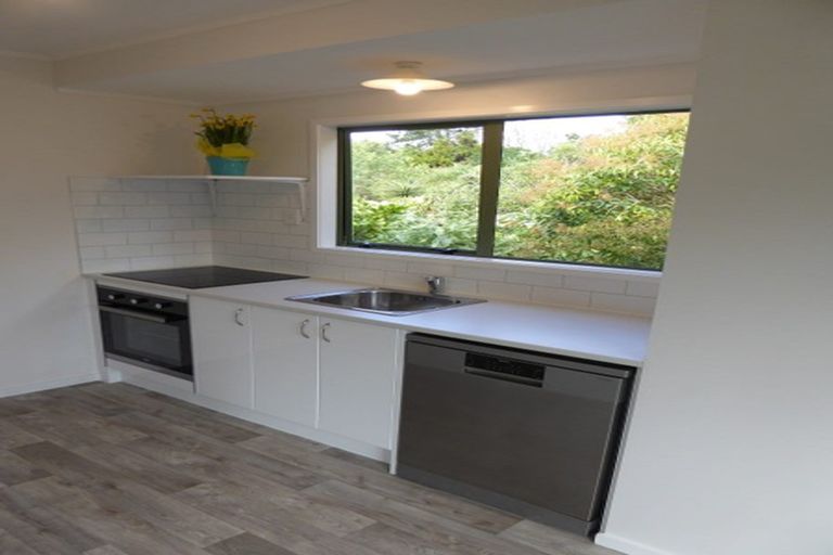 Photo of property in 12 Seaton Road, Murrays Bay, Auckland, 0630