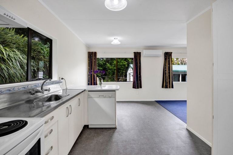 Photo of property in 2/29 Cumberland Street, Merrilands, New Plymouth, 4312