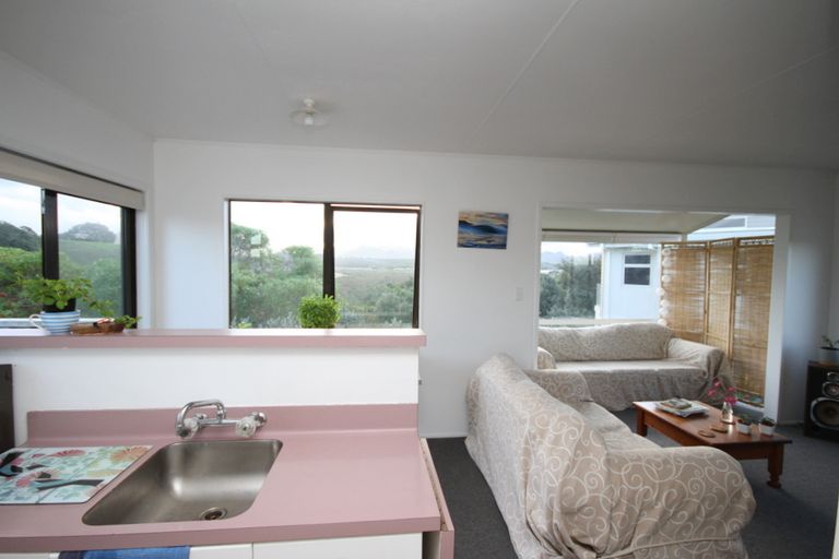 Photo of property in 266b Seaforth Road, Waihi Beach, 3611