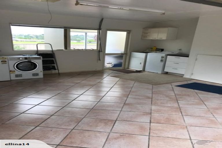 Photo of property in 1/46 Blakeborough Drive, Forrest Hill, Auckland, 0620