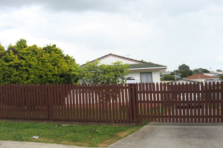 Photo of property in 5 Rako Place, Manurewa, Auckland, 2102
