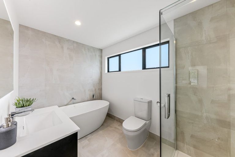 Photo of property in 3 Forest Glen, Orewa, 0931