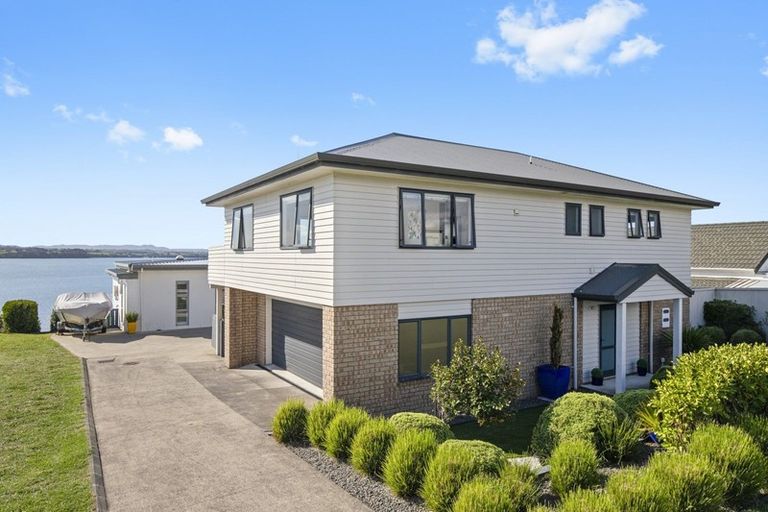 Photo of property in 163a Torkar Road, Clarks Beach, 2122