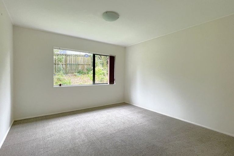 Photo of property in 2/3 Elmwood Place, Manurewa, Auckland, 2102
