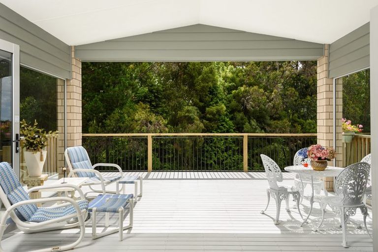 Photo of property in 20 Waiorakei Way, Welcome Bay, Tauranga, 3175